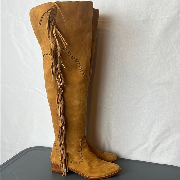 Frye Ray Fringe Over the Knee Tall Suede Grommet Pointed Toe Boots Tan 6.5 - Picture 2 of 13